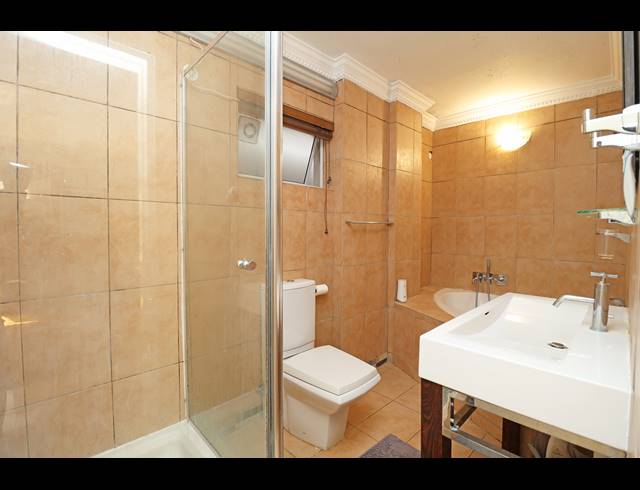1 BEDROOM APARTMENT FOR SALE IN MORNINGSIDE